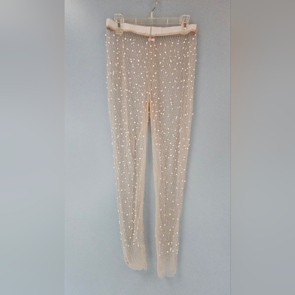 Mesh Sheer Embellished with Pearls Top + Leggins - Picture 4 of 5
